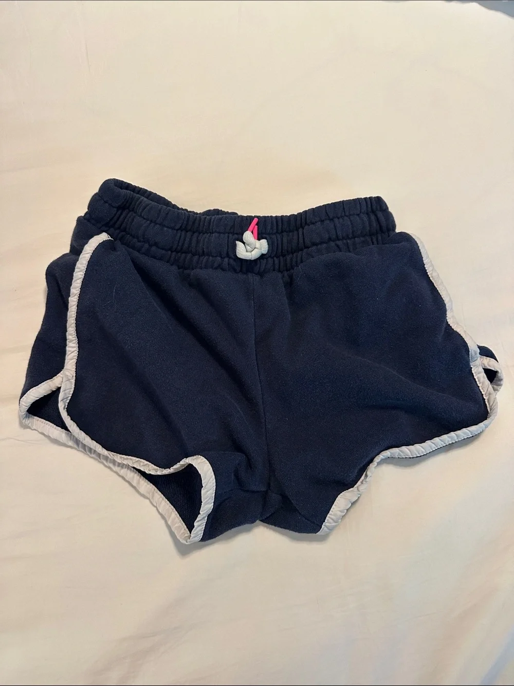Kids Gap Size M (8) Navy Athletic Shorts with White Trim